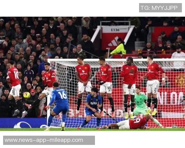 精彩绝伦的4比4进球大战伊劳拉称赞双方踢得极为开放与观赏性十足